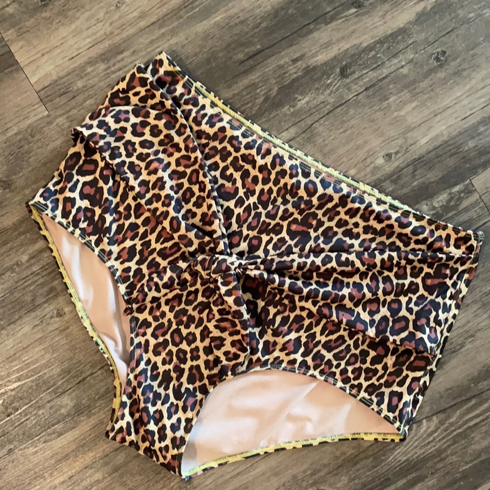 Kortni Jeane Tie Front Bottoms XXL